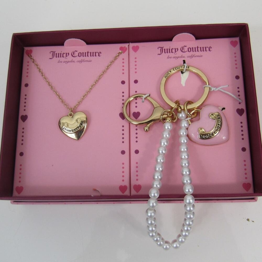 NEW Juicy Couture Gold Pink Heart Necklace Keychain Box Set Pearl Box Set NIB